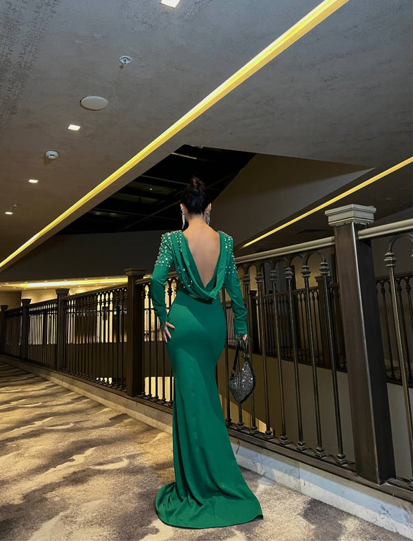 Trendusfashion Kadın Kırmızı Düşük Omuz Midi Abiye Elbise - Zarif ve Şık Tasarım