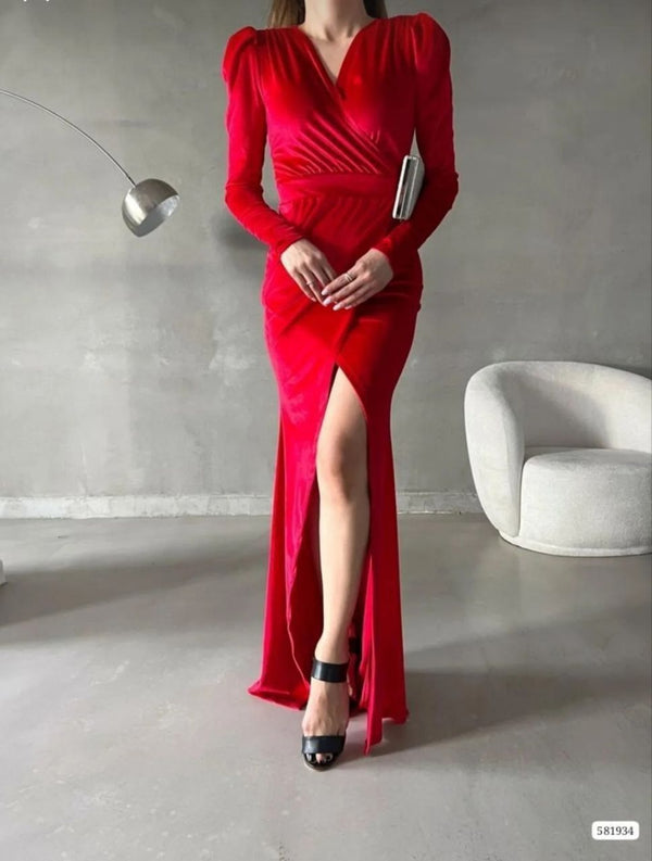Trendusfashion Kadife Kumaş Elbise - Şıklığın ve Zarafetin Simgesi