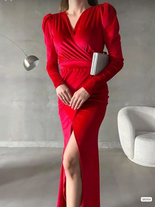 Trendusfashion Kadife Kumaş Elbise - Şıklığın ve Zarafetin Simgesi