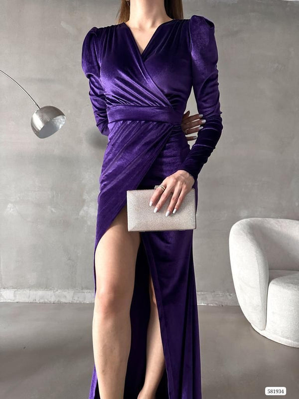 Trendusfashion Kadife Kumaş Elbise - Şıklığın ve Zarafetin Simgesi