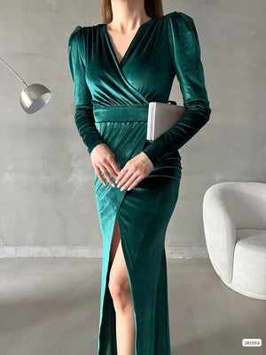 Trendusfashion Kadife Kumaş Elbise - Şıklığın ve Zarafetin Simgesi