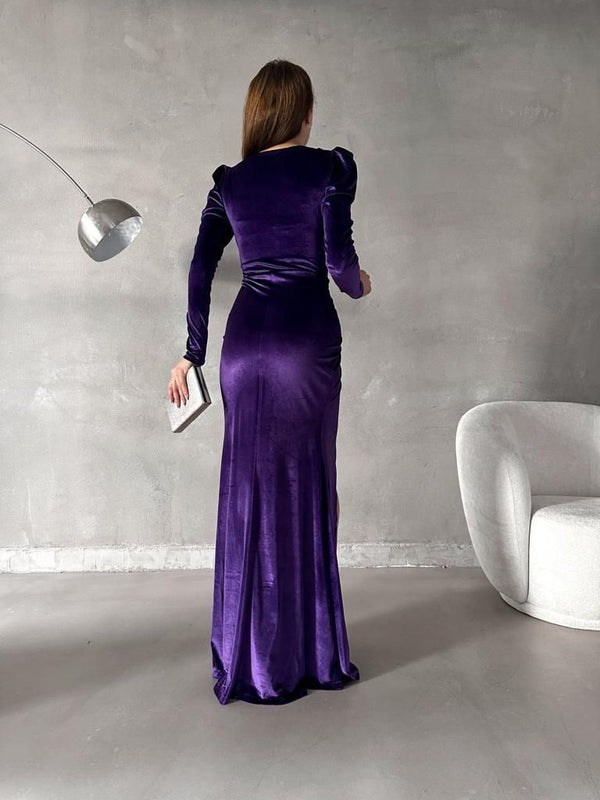Trendusfashion Kadife Kumaş Elbise - Şıklığın ve Zarafetin Simgesi