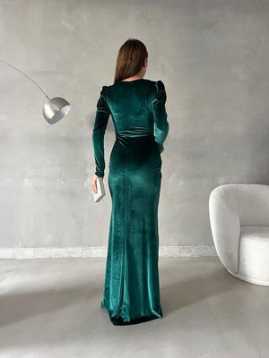 Trendusfashion Kadife Kumaş Elbise - Şıklığın ve Zarafetin Simgesi