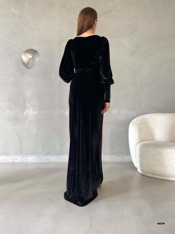 Trendusfashion Kadife Kumaş Yırtmaçlı Balon Kol Elbise