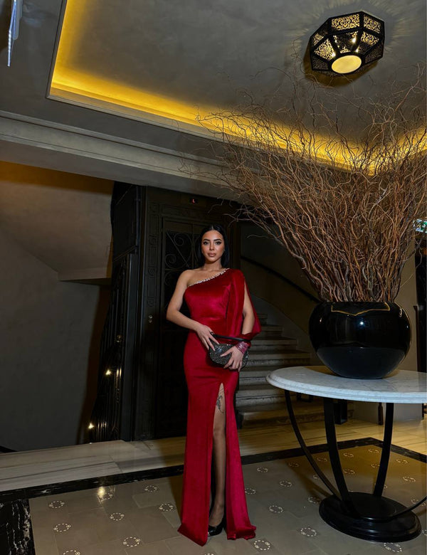 Trendusfashion Tek Omuz Uzun Kadife Abiye Elbise - Yırtmaçlı ve Taş Detaylı