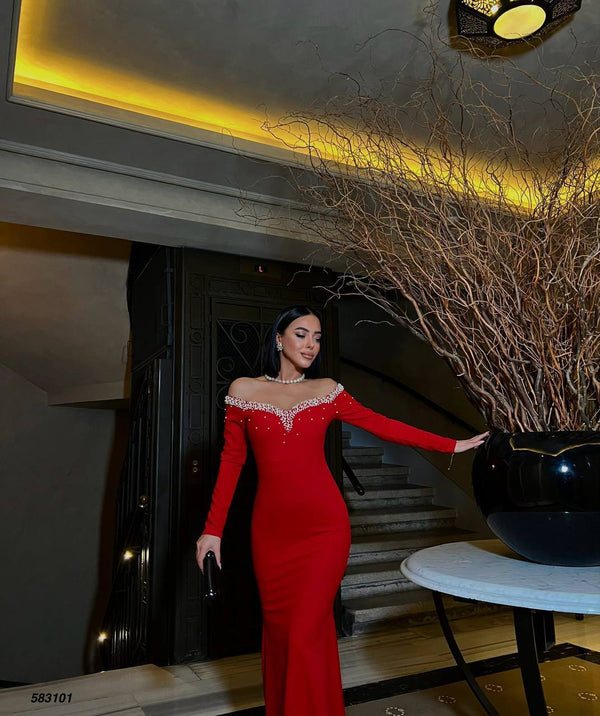 Trendusfashion Uzun Kollu Taş Detaylı Abiye Elbise - Omuz Dekolteli Şık Tasarım