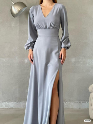 Trendusfashion Yırtmaç Detaylı Uzun Elbise - Şık ve Çarpıcı Tasarım
